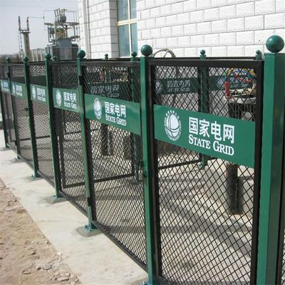变电站护栏网 高压电安全防护栏 圈地浸塑围栏网